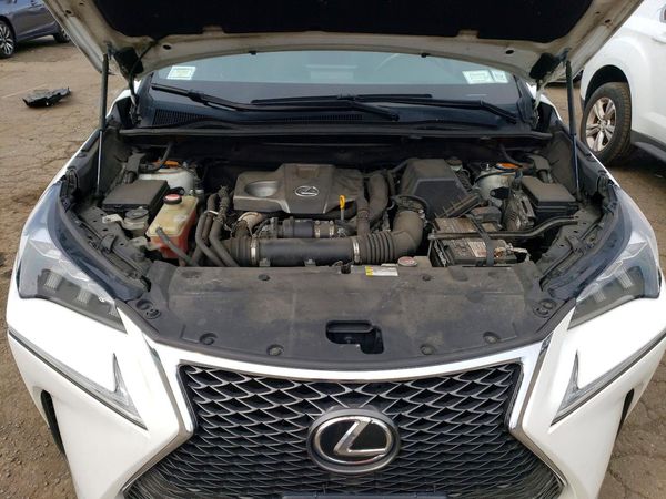 2015 LEXUS NX 200t Luxury