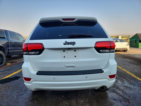 2021 JEEP GRAND CHEROKEE Laredo