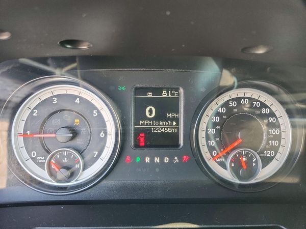 2014 RAM 1500 ST CREW CAB 4X4