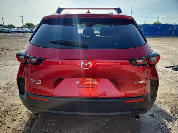 2024 MAZDA CX-50 Premium Package