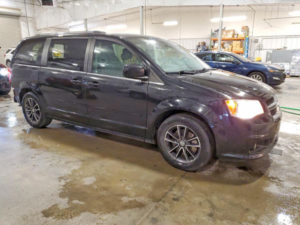 2017 DODGE GRAND CARAVAN SXT