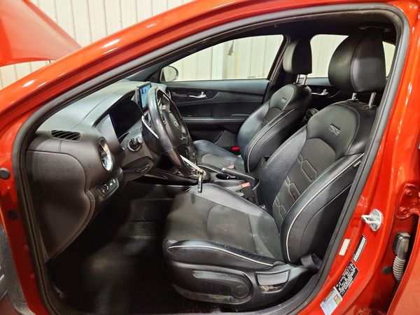 2021 KIA FORTE GT Line