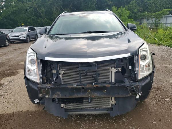 2016 CADILLAC SRX Luxury