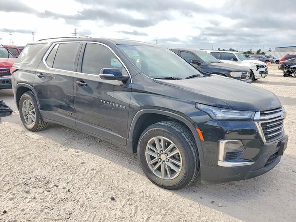 2023 CHEVROLET TRAVERSE LT