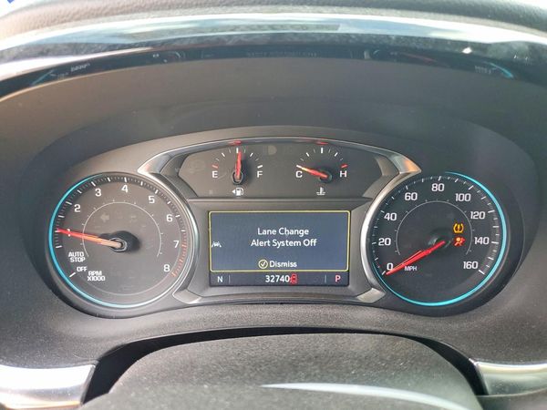 2023 CHEVROLET TRAVERSE LT