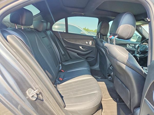 2018 MERCEDES-BENZ E E300