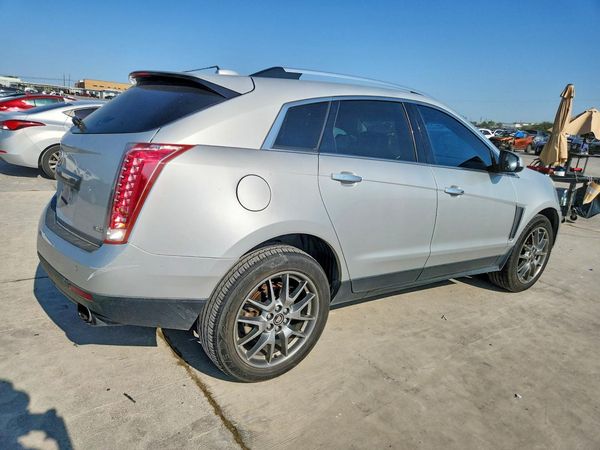 2016 CADILLAC SRX Performance