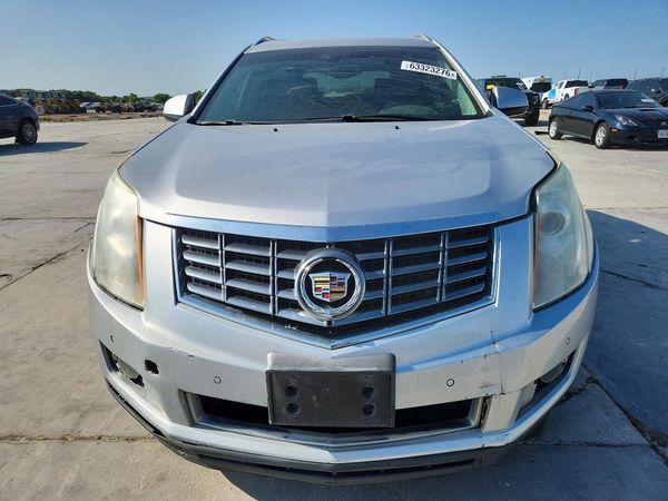 2016 CADILLAC SRX Performance