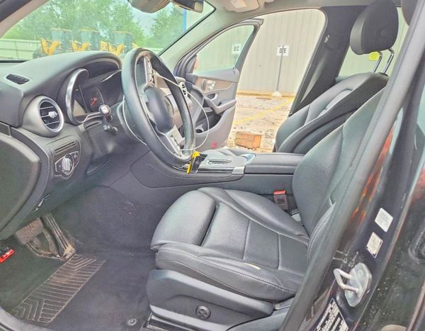 2020 MERCEDES-BENZ GLC GLC300-4M