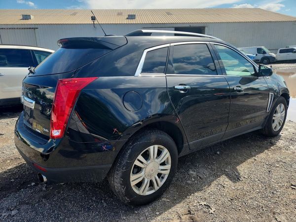 2016 CADILLAC SRX Luxury