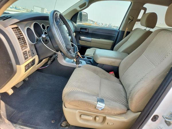 2013 TOYOTA TUNDRA SR5 — DENT