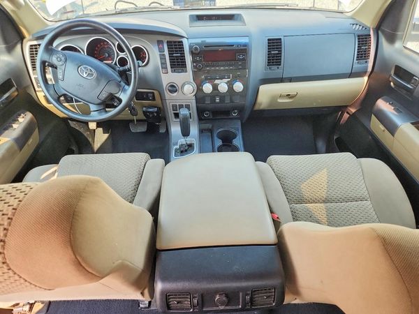 2013 TOYOTA TUNDRA SR5 — CKPT