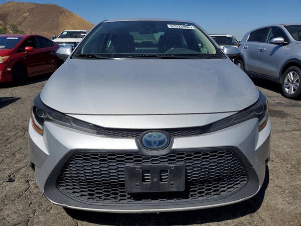 2021 TOYOTA COROLLA