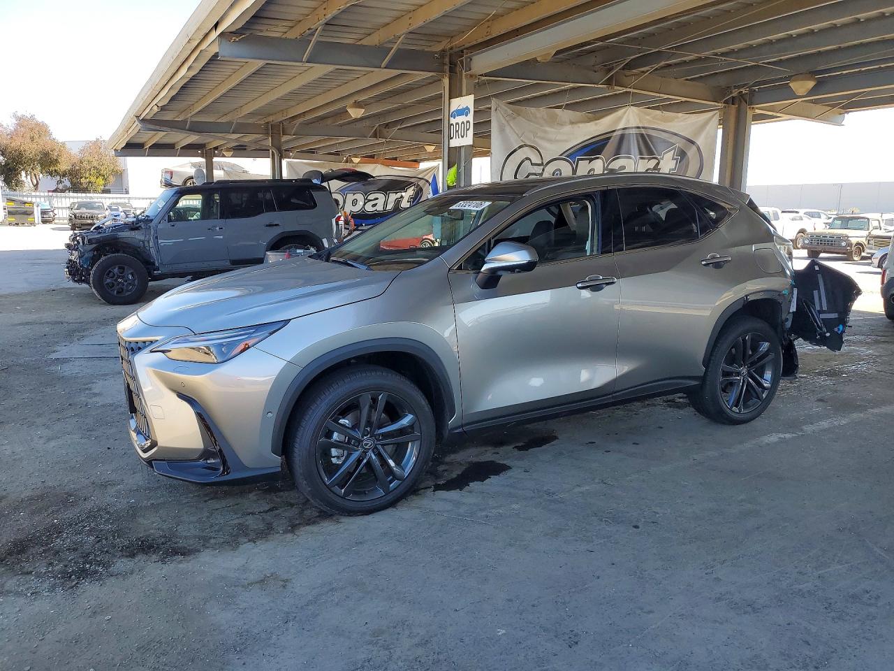 2026 LEXUS NX 450H+ 450h+ Luxury