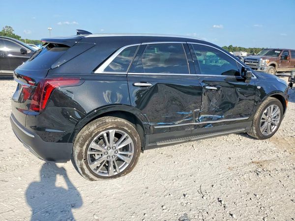 2026 CADILLAC XT5