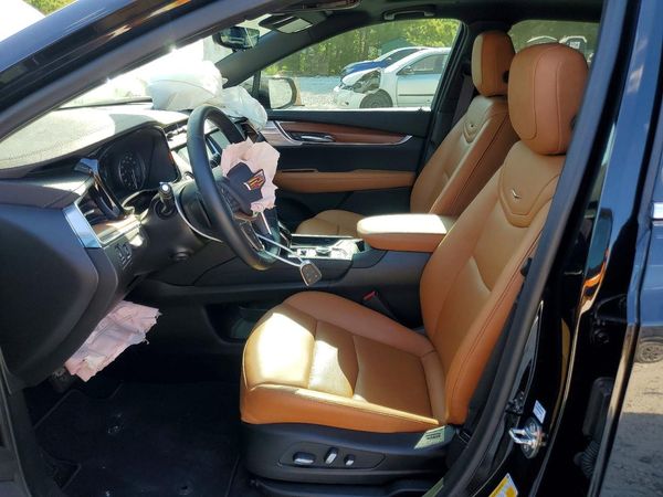 2026 CADILLAC XT5