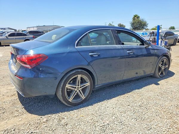 2020 MERCEDES-BENZ A A220