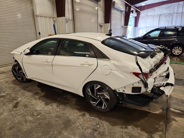 2025 HYUNDAI ELANTRA SEL Convenience — DSRA