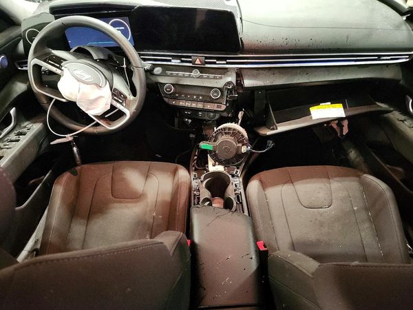2025 HYUNDAI ELANTRA SEL Convenience — CKPT