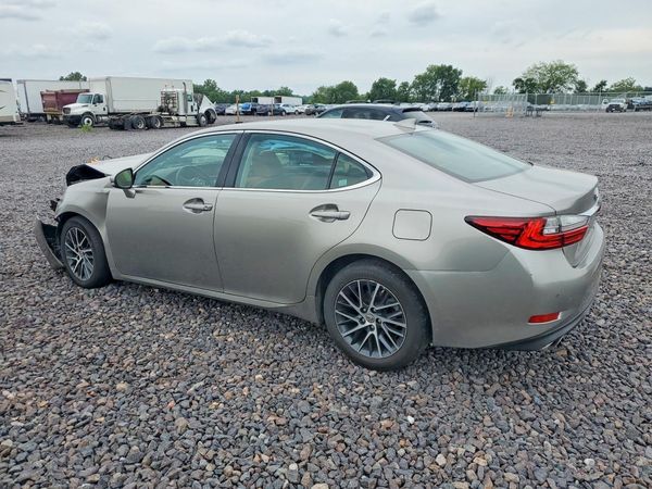 2017 LEXUS ES