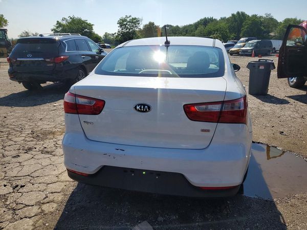 2017 KIA RIO