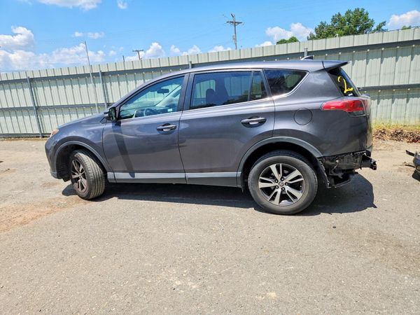 2018 TOYOTA RAV4 Adventure/XLE