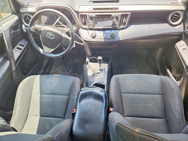 2018 TOYOTA RAV4 Adventure/XLE