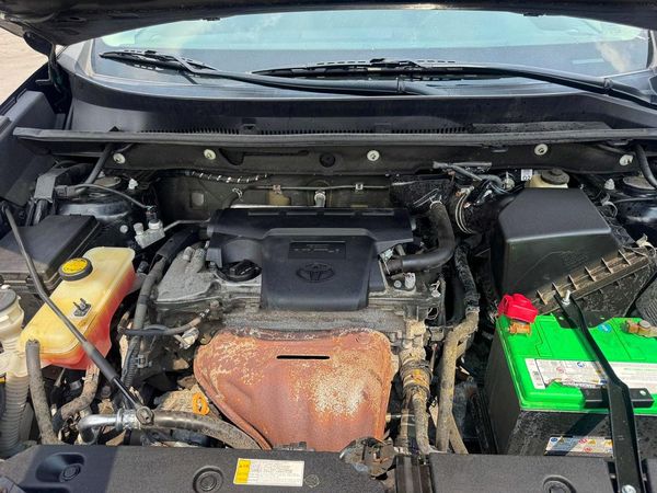 2017 TOYOTA RAV4 XLE