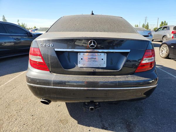 2012 MERCEDES-BENZ C C250