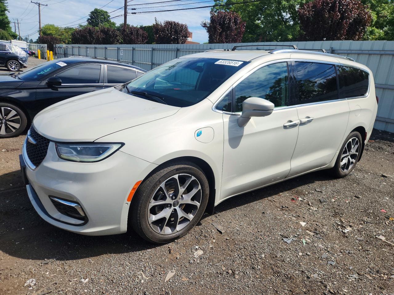 2021 CHRYSLER PACIFICA Touring L