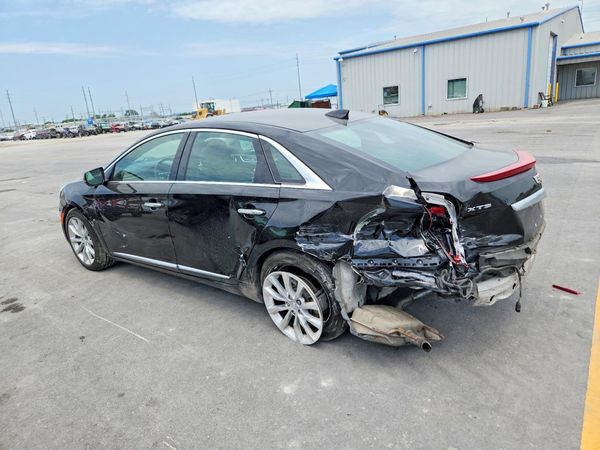2017 CADILLAC XTS Luxury