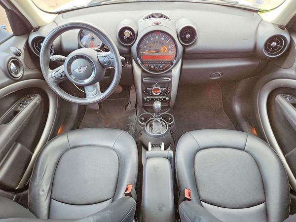 2015 MINI COOPER