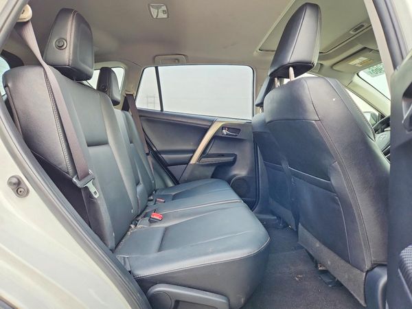 2015 TOYOTA RAV4 Limited (G Grade)