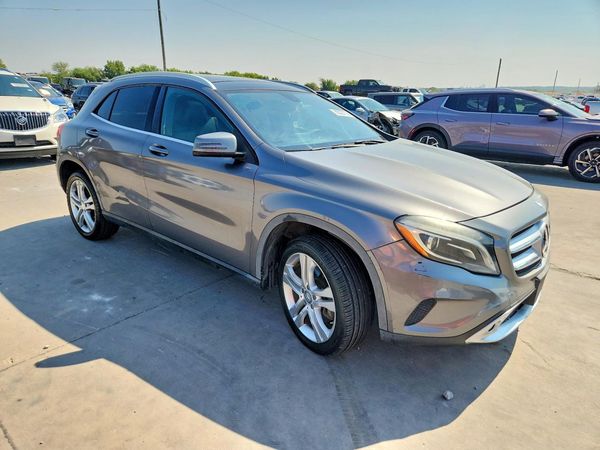 2015 MERCEDES-BENZ GLA GLA250 4-MATIC