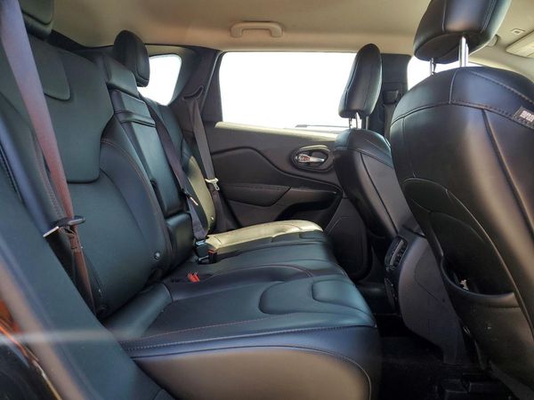 2019 JEEP CHEROKEE T Trailhawk