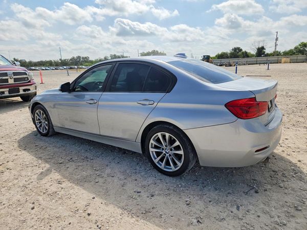 2018 BMW 320