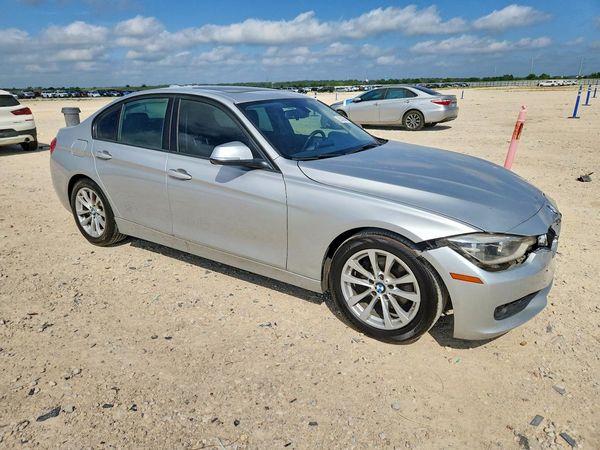 2018 BMW 320
