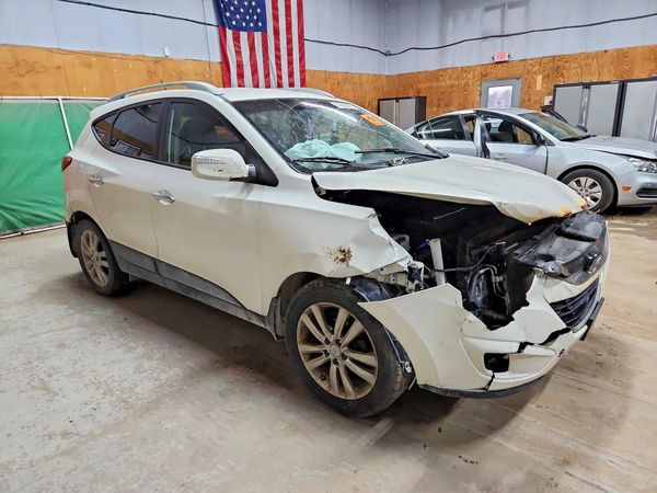 2012 HYUNDAI TUCSON GLS