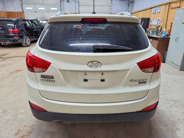 2012 HYUNDAI TUCSON GLS