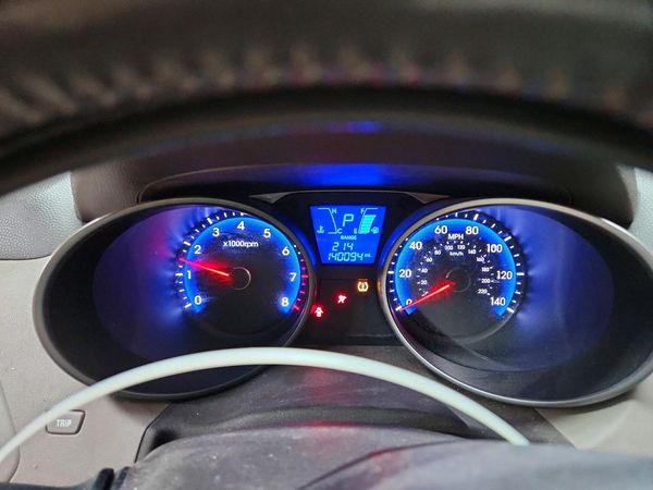 2012 HYUNDAI TUCSON GLS