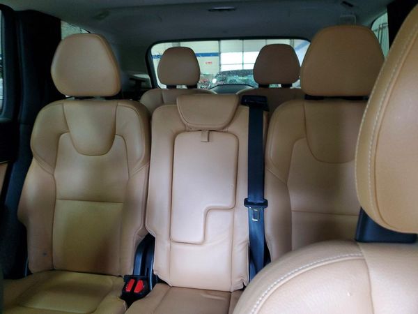 2016 VOLVO XC90 SV42 Momentum