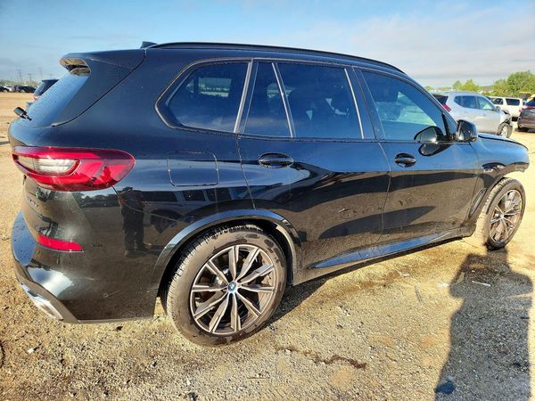2023 BMW X5 xDrive45e
