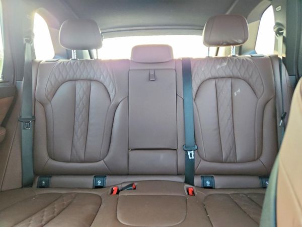 2023 BMW X5 xDrive45e