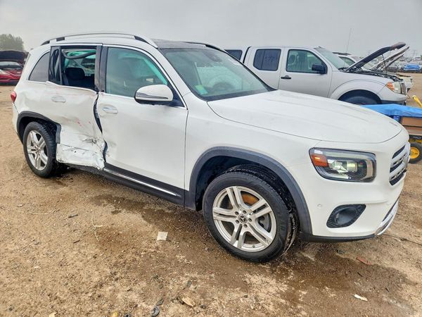 2022 MERCEDES-BENZ GLB GLB250 / GLB250 4MATIC