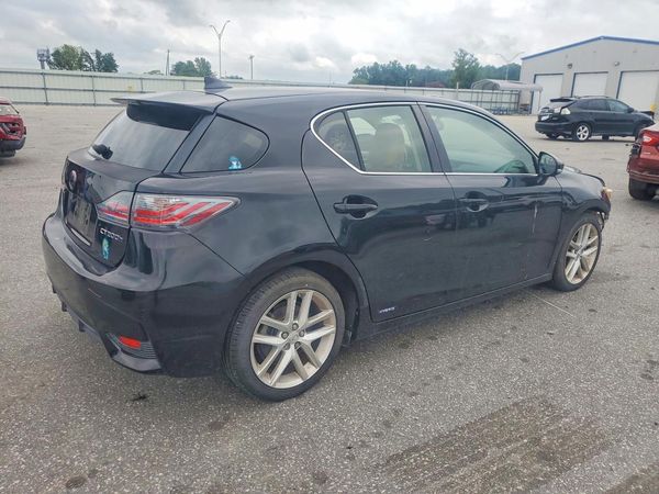 2015 LEXUS CT 200h