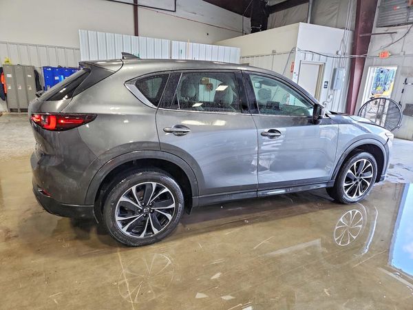 2022 MAZDA CX-5 Premium Package