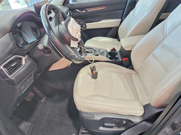 2022 MAZDA CX-5 Premium Package