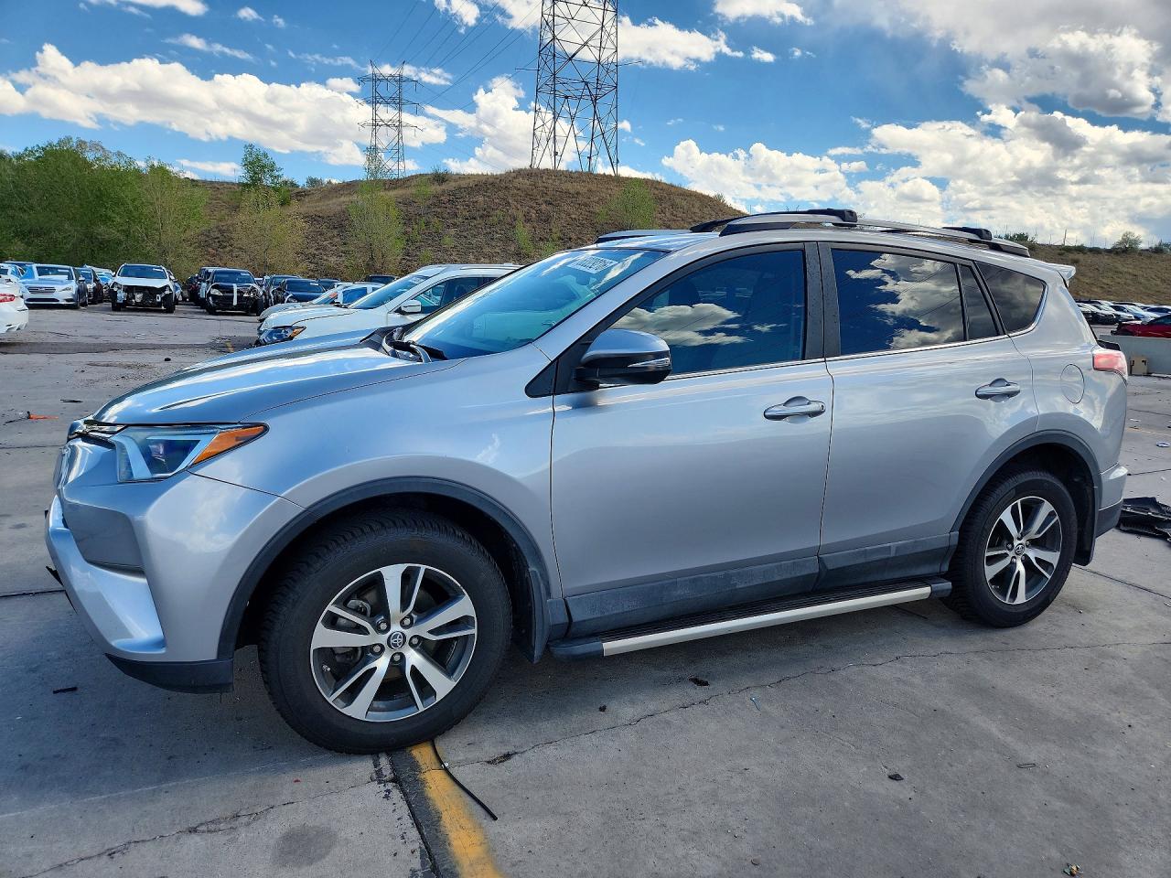 2017 TOYOTA RAV4 XLE