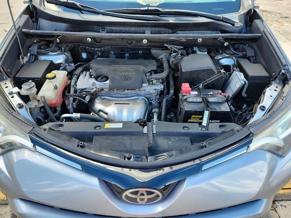 2017 TOYOTA RAV4 XLE