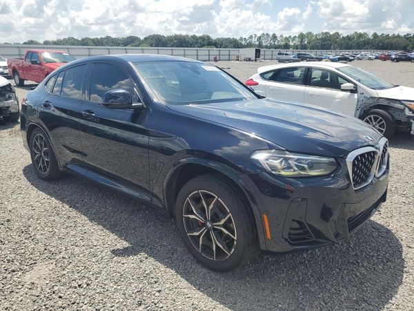 2023 BMW X4 xDrive30i